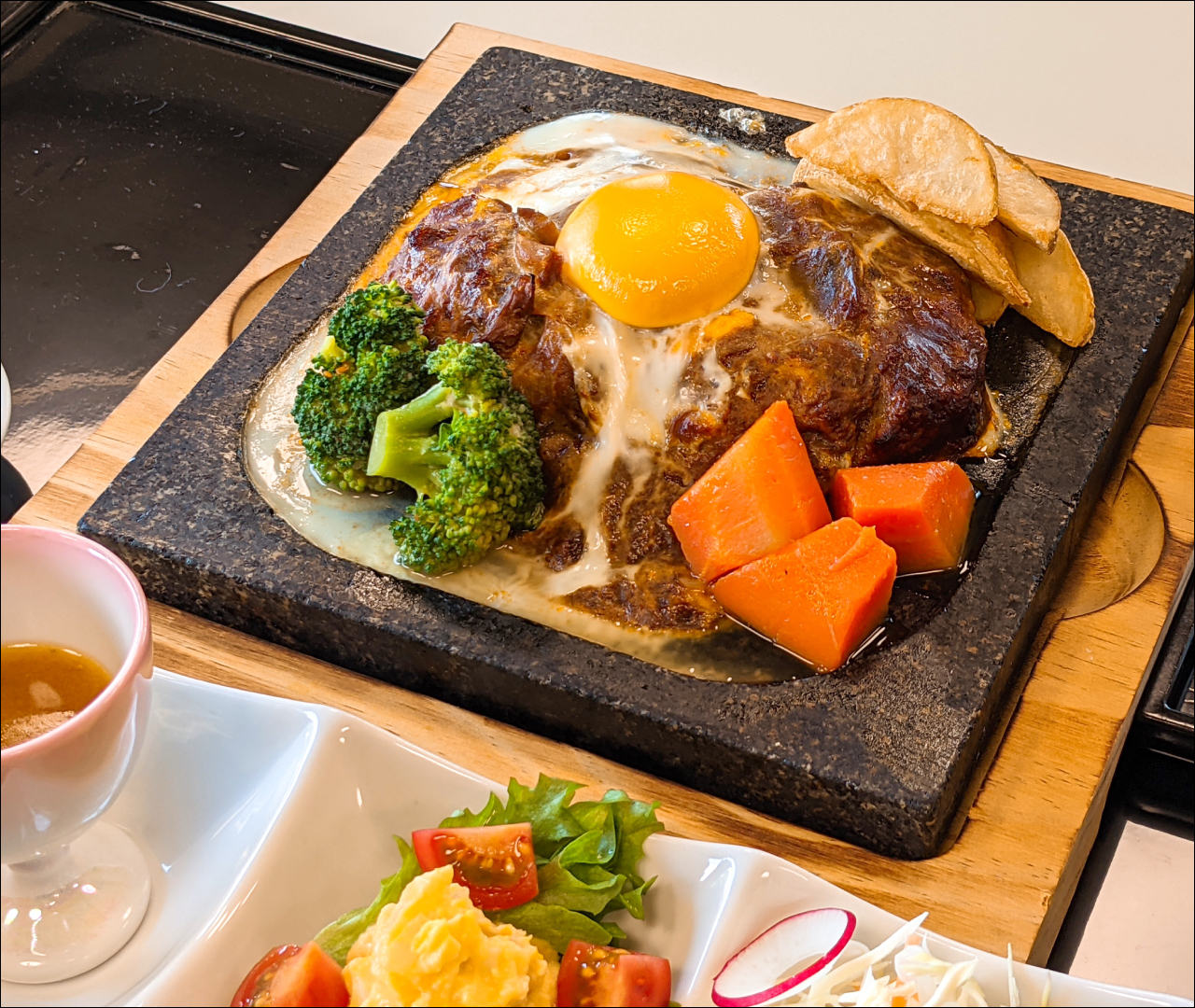 石焼ビビンバ 料理写真